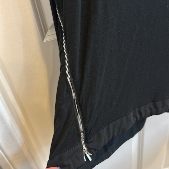 Plus Size Women Clothing - Picture 4 of 5